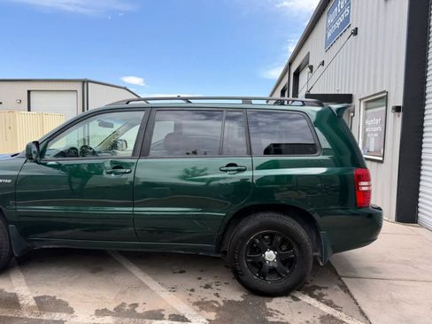 Used 2001 Toyota Highlander 4WD V6 image 3
