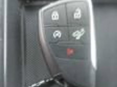 Used 2025 Chevrolet Silverado 1500 LT RWD image 20