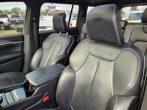 Used 2023 Jeep Grand Cherokee Overland w/ Adv Protech Group III image 10