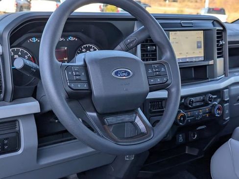 New 2026 Ford F350 XL w/ 360-Degree Camera Package RWD image 16