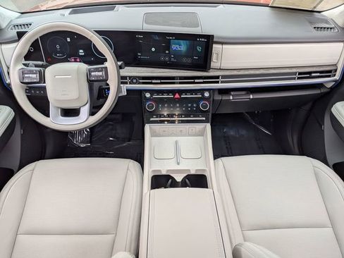 Used 2025 Hyundai Santa Fe Calligraphy image 30