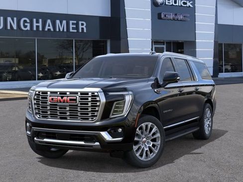 New 2026 GMC Yukon XL Denali w/ LPO, Floor Liner Package AWD/4WD image 6