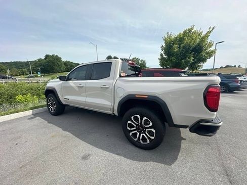 Used 2026 GMC Canyon AT4 w/ Nightfall Essentials Package AWD/4WD image 31