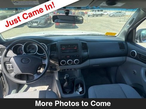 Used 2011 Toyota Tacoma 2WD Regular Cab image 10