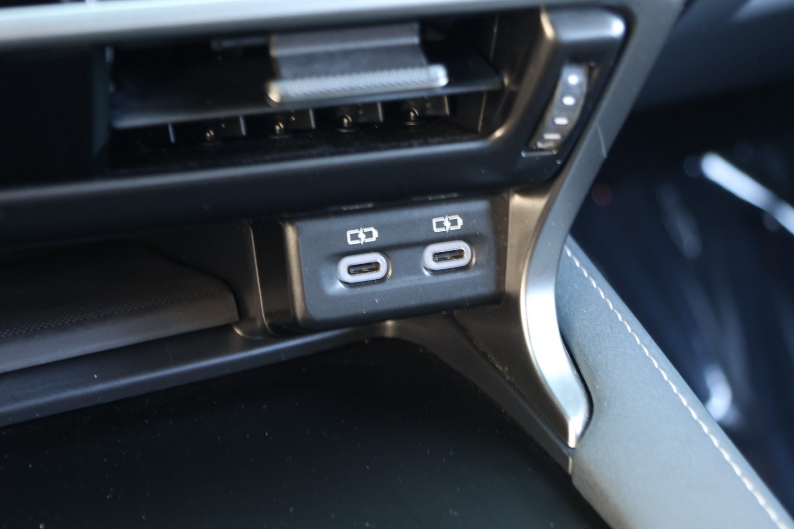 Used 2024 Lexus RX 350 w/ Convenience Package AWD/4WD image 24