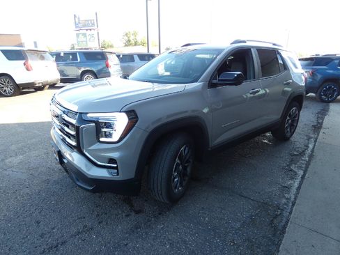 New 2027 GMC Terrain Elevation w/ Elevation Premium Package AWD/4WD image 6