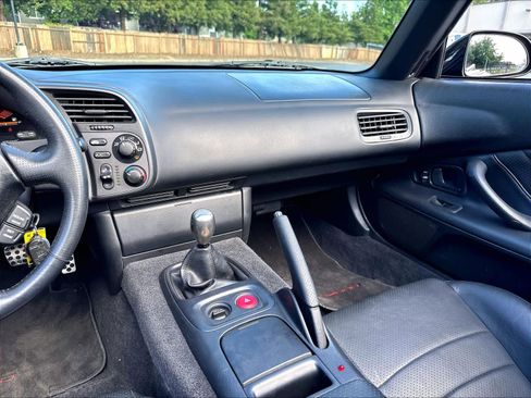 Used 2000 Honda S2000 image 9