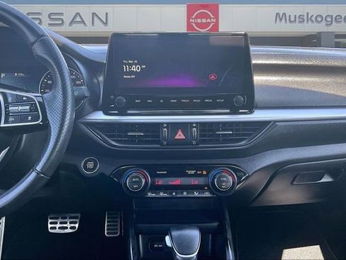 Used 2024 Kia Forte GT-Line FWD image 9