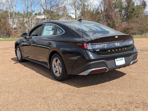 New 2026 Hyundai Sonata SE FWD image 5