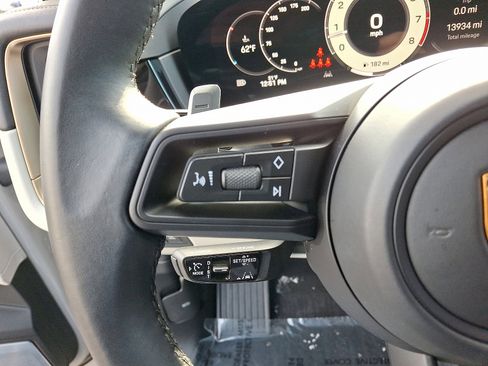 Used 2024 Porsche Cayenne S image 22