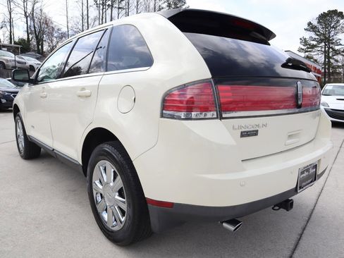 Used 2007 Lincoln MKX 2WD image 4