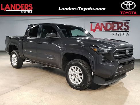 Used 2024 Toyota Tacoma SR5 image 1