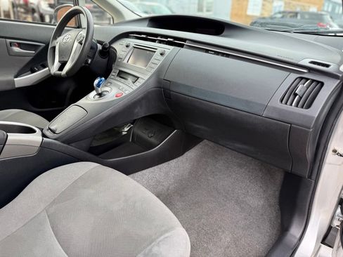 Used 2013 Toyota Prius Two FWD image 22