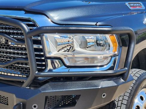 Used 2022 RAM 3500 Lone Star w/ Lone Star Silver Edition AWD/4WD image 10