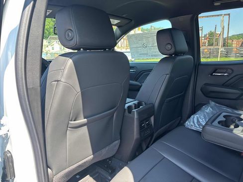 New 2026 Chevrolet Colorado LT w/ LT Convenience Package AWD/4WD image 21