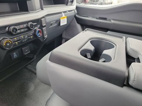 New 2026 Ford F250 4x4 Regular Cab Super Duty image 29