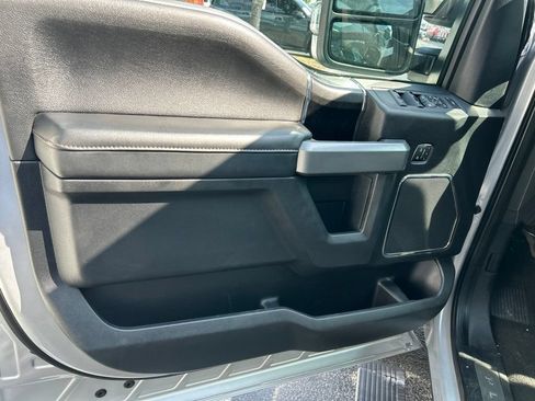Used 2019 Ford F450 Platinum w/ Platinum Ultimate Package AWD/4WD image 17