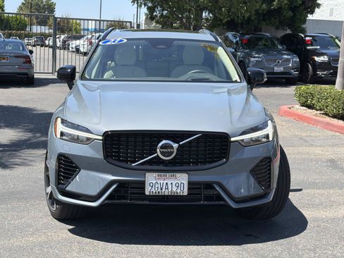Certified 2023 Volvo XC60 T8 Ultimate w/ Climate Package AWD/4WD image 2