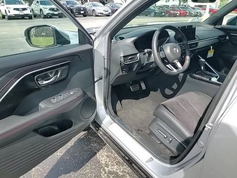 Used 2025 Acura ADX A-Spec FWD image 13