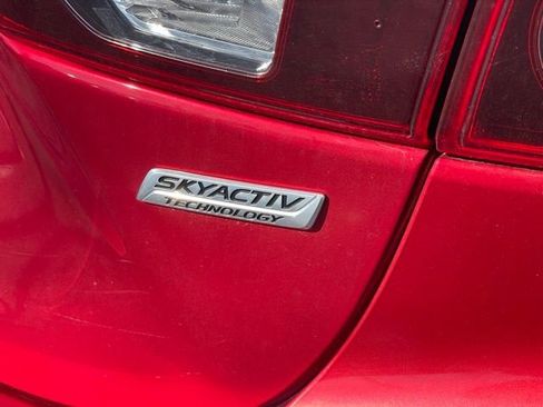 Used 2017 MAZDA MAZDA3 Sport image 31
