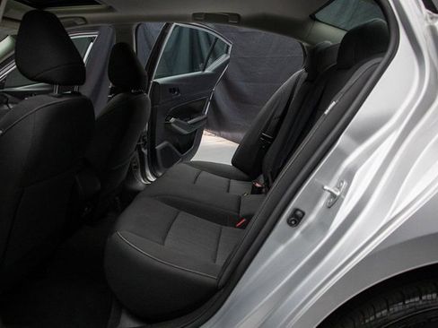 Used 2025 Nissan Altima 2.5 S image 19