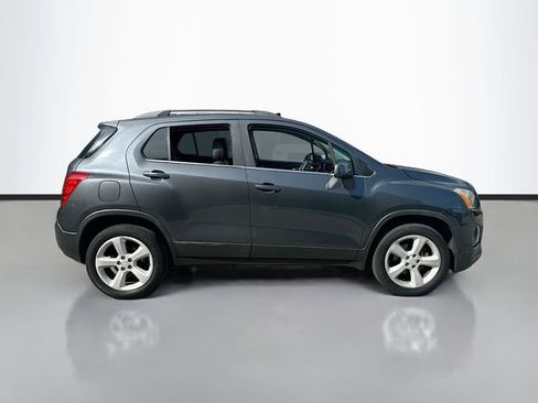 Used 2016 Chevrolet Trax LTZ image 5