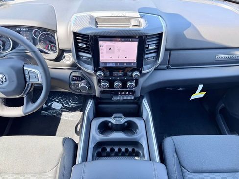New 2026 RAM 1500 4x4 Crew Cab image 12