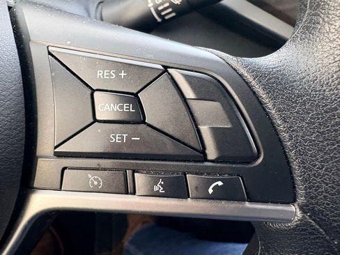 Used 2024 Nissan Altima 2.5 SV image 26