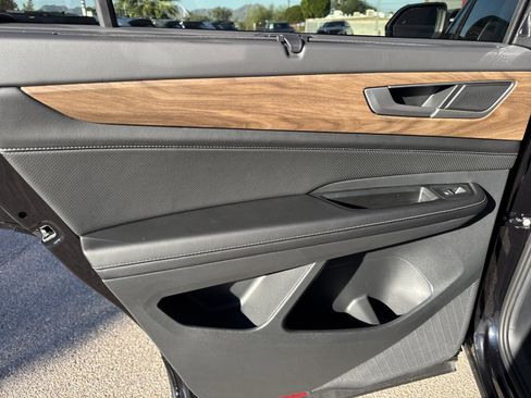 New 2026 Volkswagen Atlas SE image 22