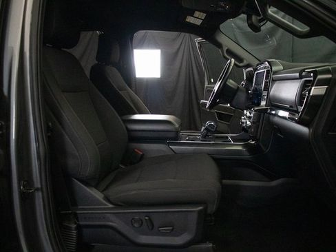 Used 2022 Ford F150 XLT w/ Equipment Group 302A High image 16