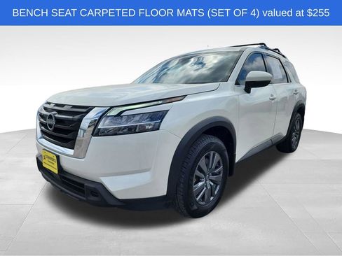 Used 2022 Nissan Pathfinder SV FWD image 4