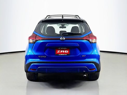 Used 2021 Nissan Kicks SV w/ Exterior Package FWD image 4