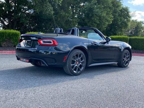 Used 2019 FIAT 124 Spider Abarth w/ Navigation & Sound Group RWD image 12