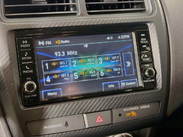 Used 2024 Mitsubishi Outlander Sport ES AWD/4WD image 17