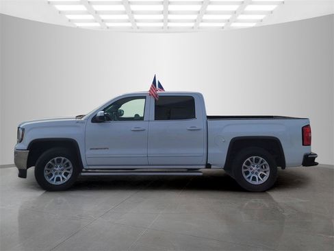Used 2017 GMC Sierra 1500 SLE w/ SLE Value Package image 7
