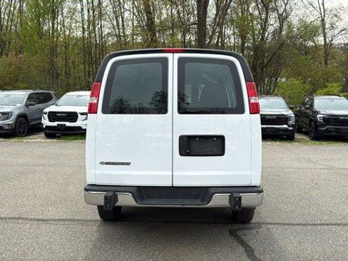 Used 2024 Chevrolet Express 2500 w/ Driver Convenience Package RWD image 7
