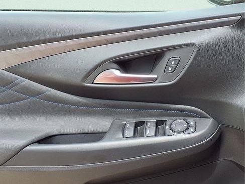 New 2026 Buick Envista Sport Touring image 10