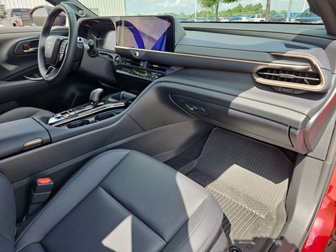 Used 2026 Toyota Crown Limited w/ Advanced Technology Package image 23