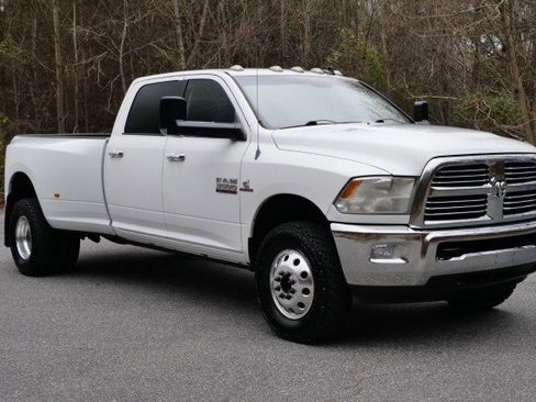 Used 2014 RAM 3500 Big Horn image 4