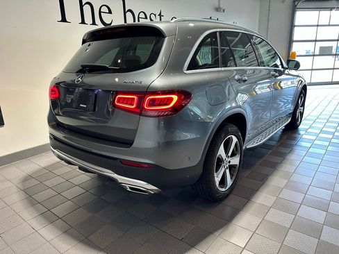 Used 2020 Mercedes-Benz GLC 300 4MATIC image 4