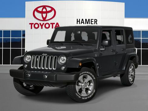 Used 2017 Jeep Wrangler Unlimited Sahara w/ Connectivity Group AWD/4WD image 1