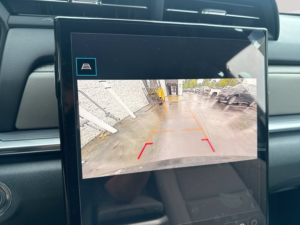 New 2027 GMC Terrain Elevation w/ Black Edition AWD/4WD image 15