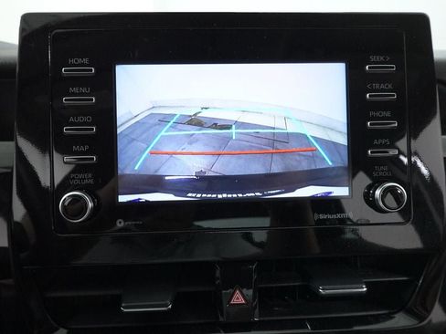 Used 2022 Toyota Camry LE FWD image 18