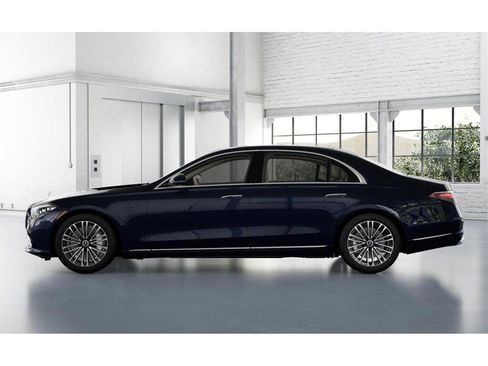 New 2026 Mercedes-Benz S 580e 4MATIC Sedan image 34