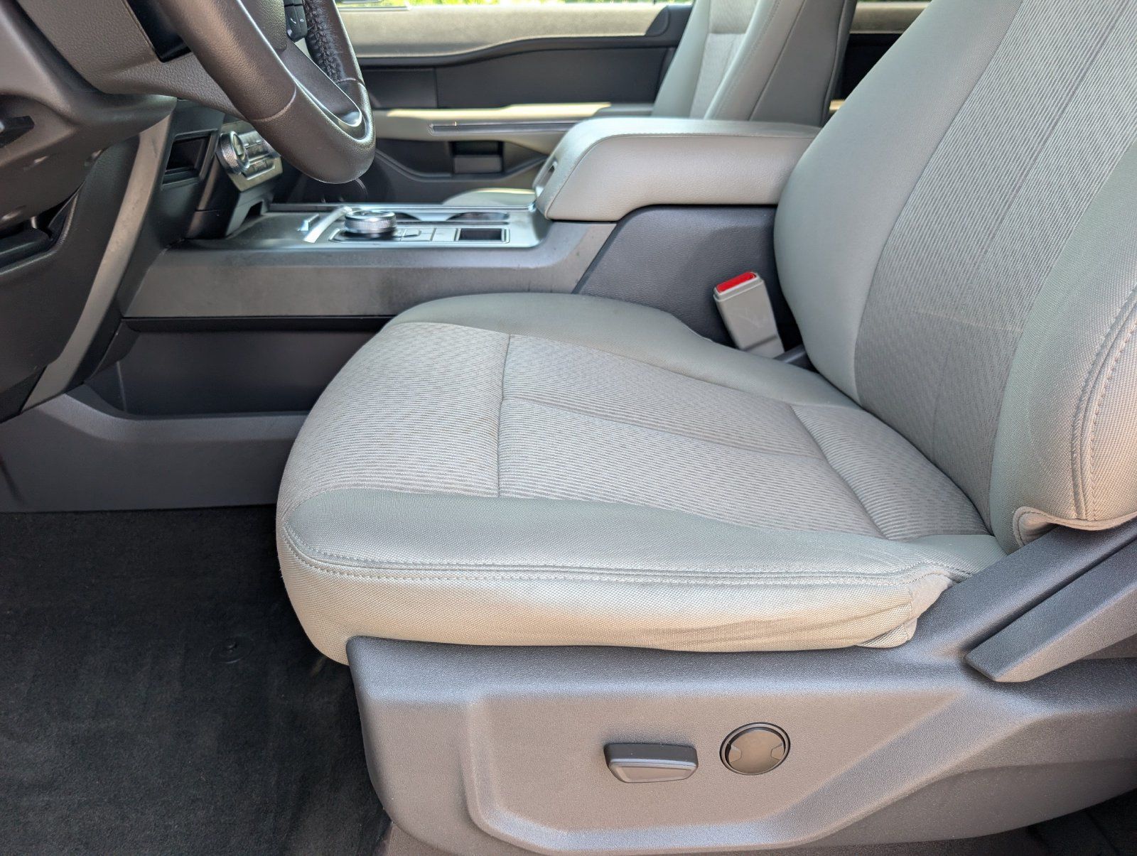 Used 2020 Ford Expedition XLT RWD image 15