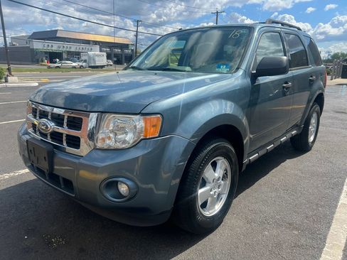 Used 2012 Ford Escape XLT image 1