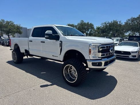 Used 2025 Ford F250 XLT AWD/4WD image 7