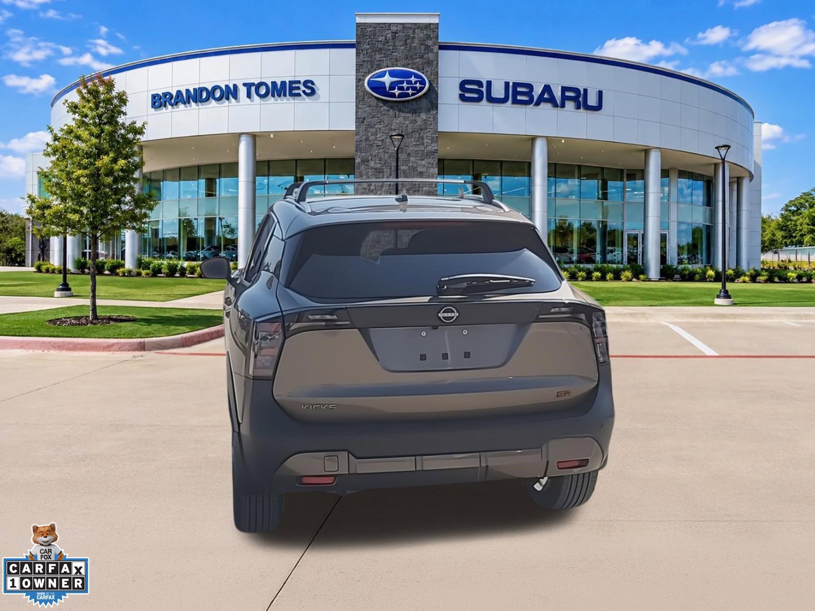 Used 2026 Nissan Kicks SR FWD image 8