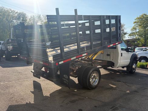 Used 2015 Ford F550 4x4 Regular Cab Super Duty image 7