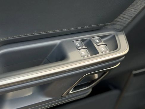 Used 2023 Rivian R1S Adventure AWD/4WD image 24